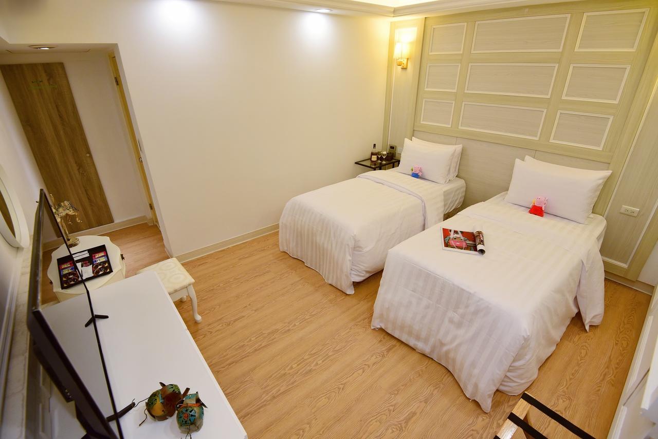 Migo Hotel Тайджун Екстериор снимка